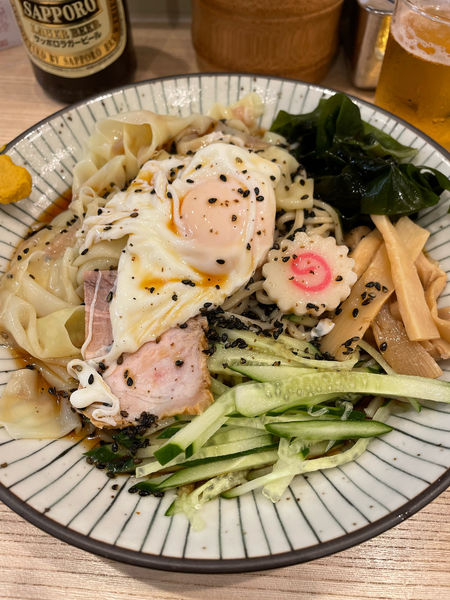 「冷やし中華 ワンタン ワカメ 半熟卵」@らーめん 高尾の写真