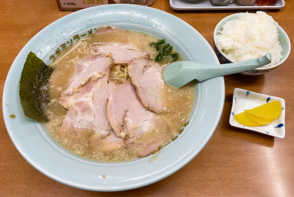 「ネギチャーシュー中盛 & ライス」@ラーメンショップ なまず峠店の写真