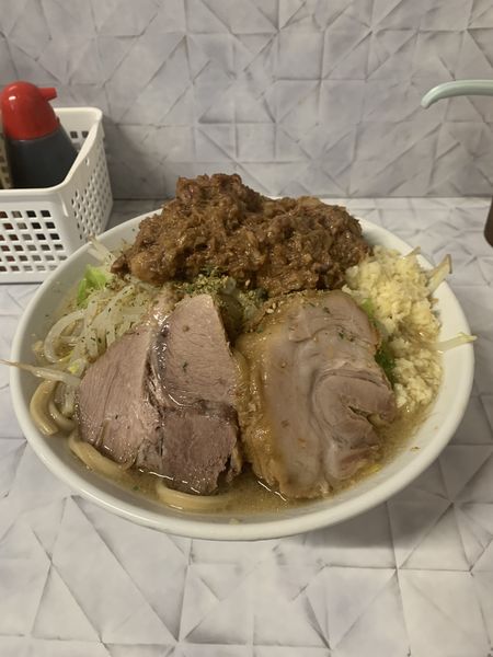 「期間限定 塩 ニンニクマシアブラ」@麺屋 歩夢 金沢八景店の写真