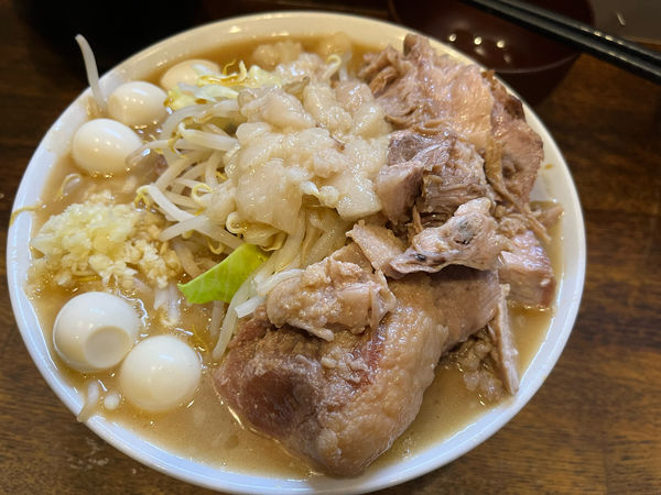 「普通盛 ¥910+ほぐし豚 ¥150+うずら ¥100」@麺屋 鳳の写真