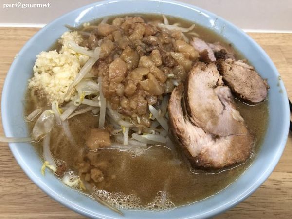 「ラーメン 「麺少なめニンニクアブラ」(900円)」@俺の生きる道 Wの写真