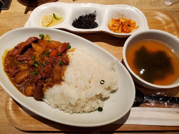 「牛すじカレーセット」@吾照里 横浜ポルタ店の写真