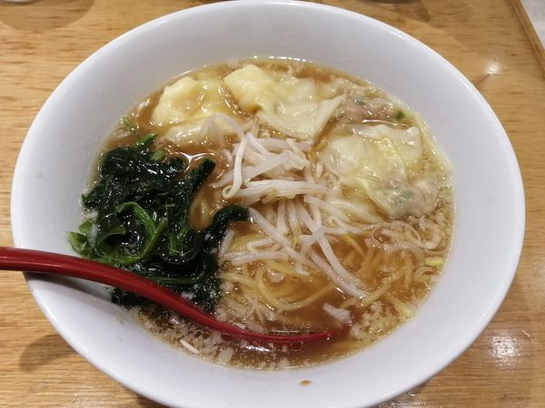 「合い盛りワンタン麺　醤油  790円」@雲呑好 ecute立川店の写真