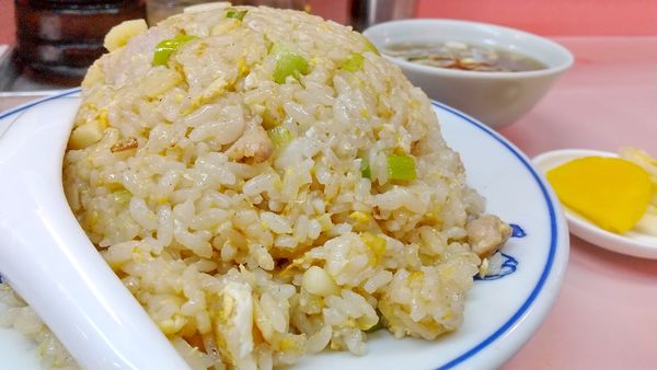 「#炒飯 #大盛 #780円 #100円」@桃園の写真