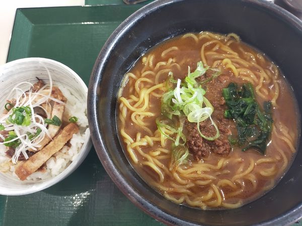 「担々麺とミニチャーシュー丼」@東我孫子カントリークラブの写真