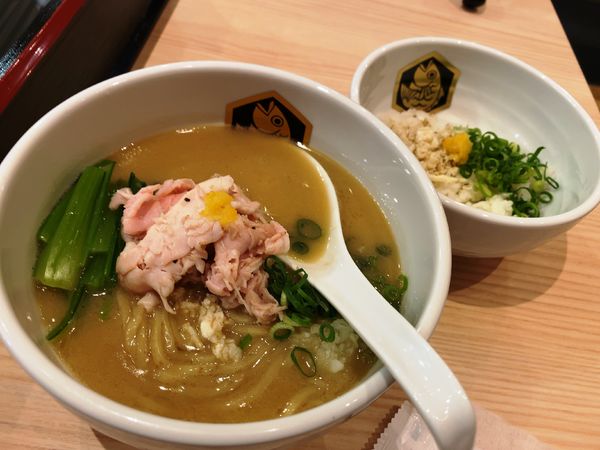 「濃厚真鯛らーめん雑炊セット」@真鯛らーめん 麺魚 船橋店の写真