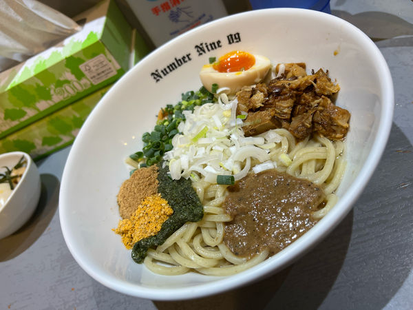 「まぜそば」@麺Dining Number Nine 09の写真