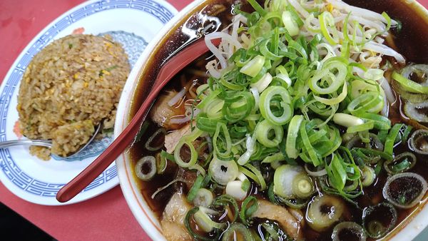 「中華そば小、ヤキメシ」@新福菜館 本店の写真