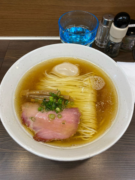 「特製塩中華そば」@中華そば さわの写真