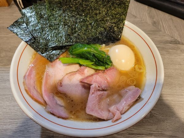 「特製ラーメン」@らーめん ぱったぱたの写真