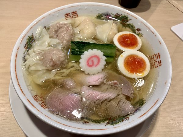 「全部入りワンタン麺(白だし)1240円」@キング製麺の写真