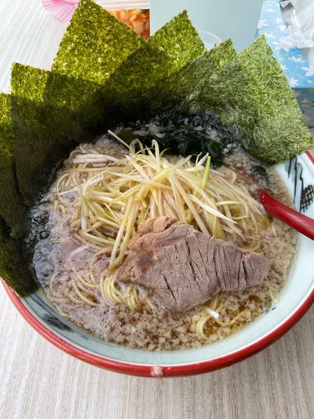 「ラーメン　サービス券10^ ^枚　硬め濃いめ多め　中　のり　ネギ」@ラーメンショップ 122号騎西店の写真