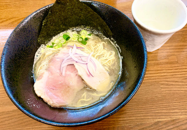 「純煮干らーめん & 和え玉」@麺家 本倉の写真