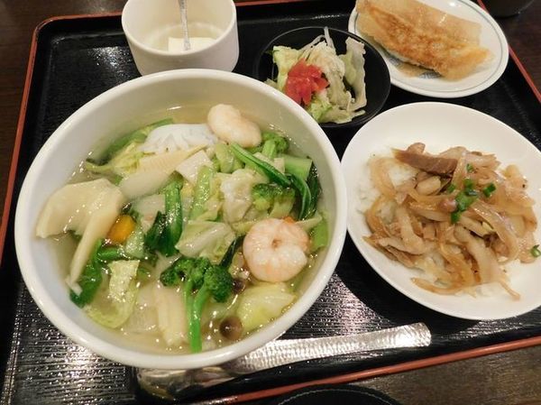 「４月のスペシャルランチ￥９５０」@福来麺菜館の写真