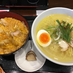 秋田比内や 仙台本店の画像