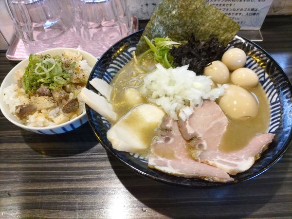 「特製重濃煮干しそば·うずら·肉めし」@志奈そば 田なかの写真