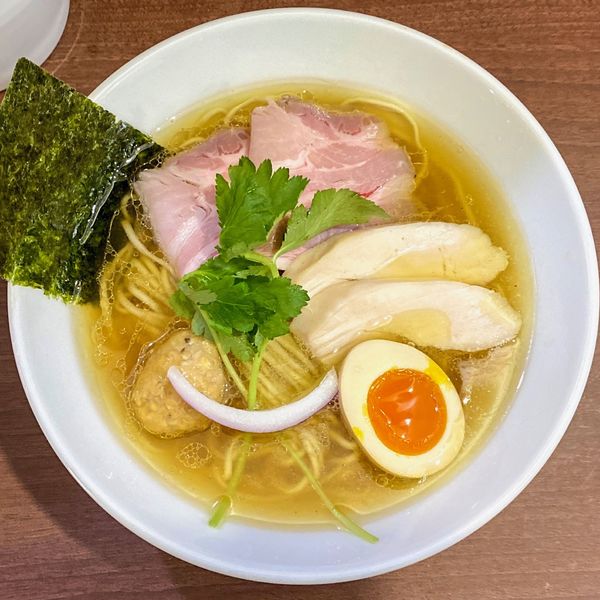 「三種肉の吟撰 醤油 ¥1,090」@中華そば うお青の写真