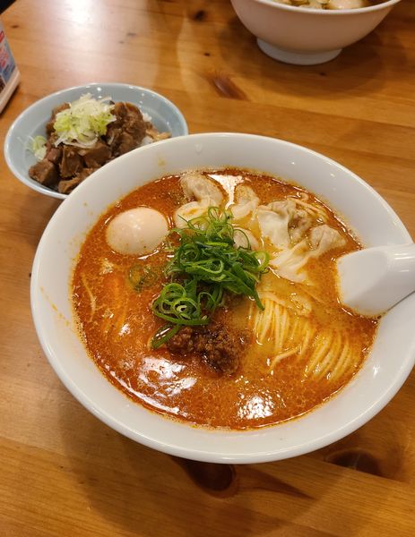 「ワンタン担々メン+味玉+ルーロー飯」@支那ソバ おさだの写真