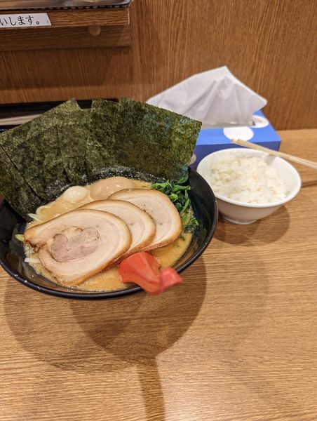 「武松スペシャル・小ライス」@武松家 駅前大通り店の写真