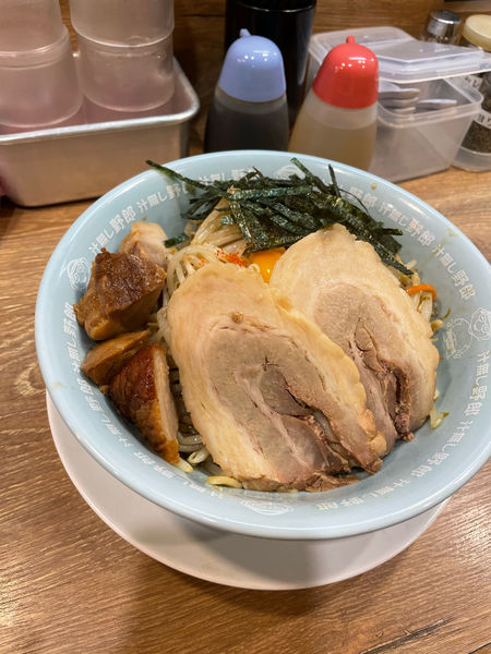 「汁無し豚野郎」@野郎ラーメン 川崎東口店の写真