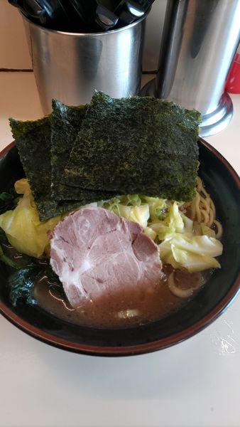 「ラーメン➕キャベツ」@らーめん武蔵家 千葉本店の写真