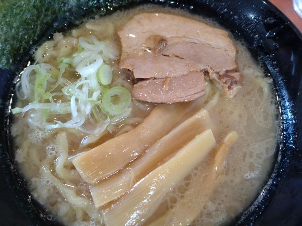 「豚骨醤油ラーメン」@むらまさの写真