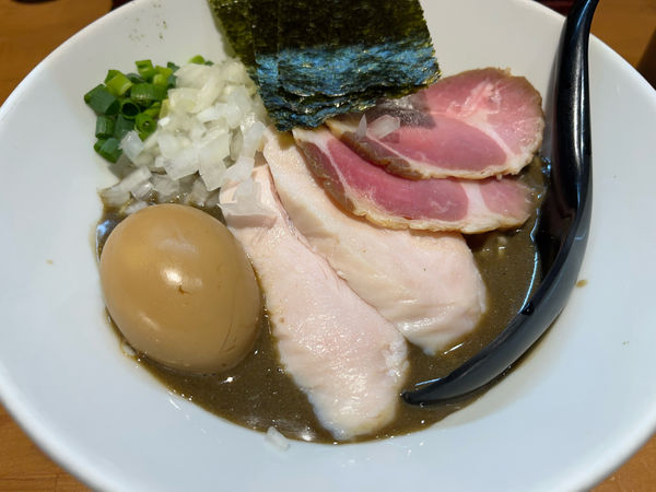 「特製濃厚蕎麦」@亀戸煮干中華蕎麦 つきひの写真