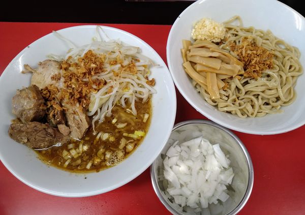 「つけめん￥800＋カレー￥100＋たまねぎ￥50＝￥950」@ラーメンハイキックの写真