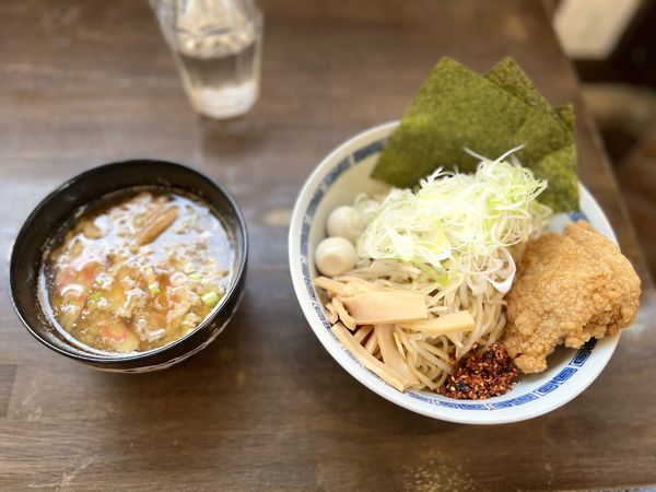 「特製坂戸つけめん(からあげうずらネギ麺180g)1200円」@びんから食堂の写真