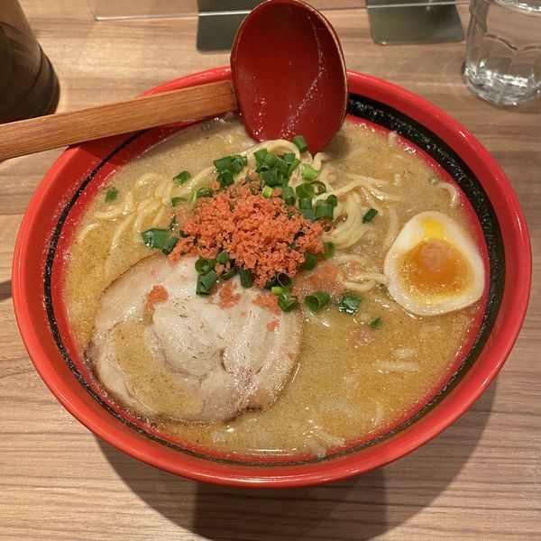 「えびしお　そのまま　太麺　大盛り　950円」@えびそば一幻 新千歳空港店の写真