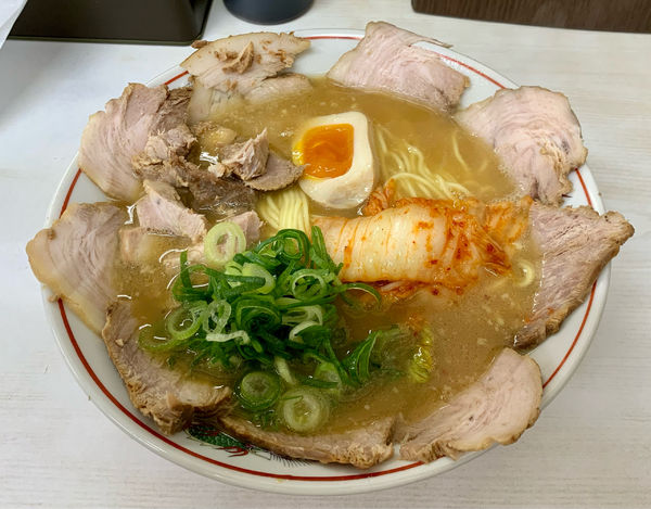 「あかつきラーメン1,000円麺1.5玉無料」@ラーメン あかつきの写真