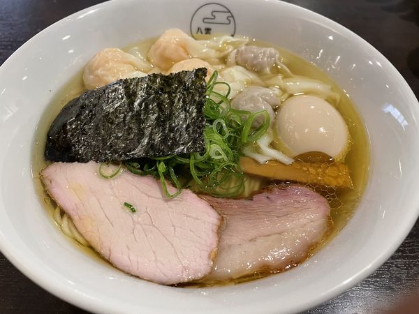 「特製ワンタン　白　玉子」@八雲の写真