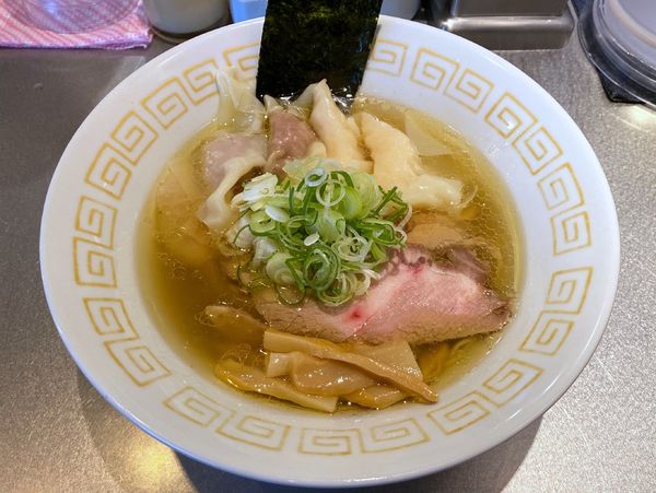 「特製ワンタン麺 白だし 1,000円」@麺や くろえもんの写真