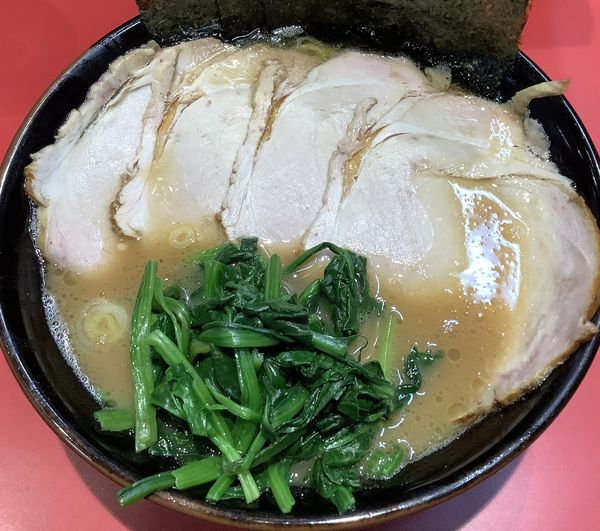 「チャーシュー麺　＋　ほうれん草」@横浜ラーメン 真砂家の写真