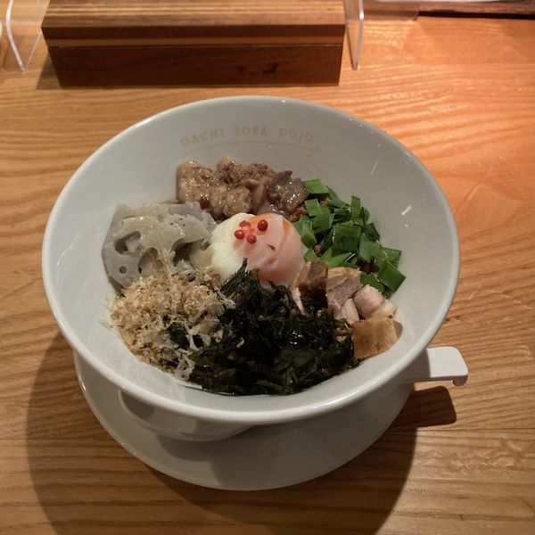 「台湾肉そば~汁なしマー油そば~」@麦の空 GACHI SOBA DOJOの写真