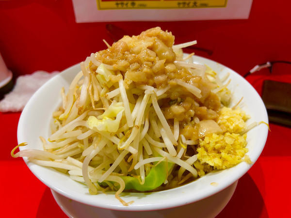 「ラーメン（麺300g）」@ラーメン ノックアウトの写真