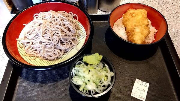 「ミニとり天丼セット（６１０円）」@名代 富士そば 京急蒲田店の写真