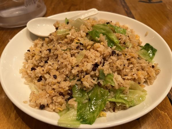 「玉子レタスチャーハン」@万豚記 代々木店の写真