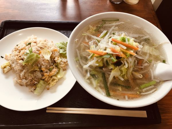 「本日の日替①タンメン&カニレタス炒飯 ¥800」@中華つばめの写真