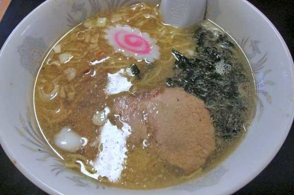 「塩ラーメン　500円」@大釜 本店の写真