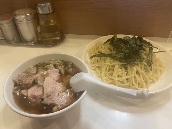 「ハーフチャーシューざるらぁめん　大盛り」@らぁめん ほりうち 新橋店の写真