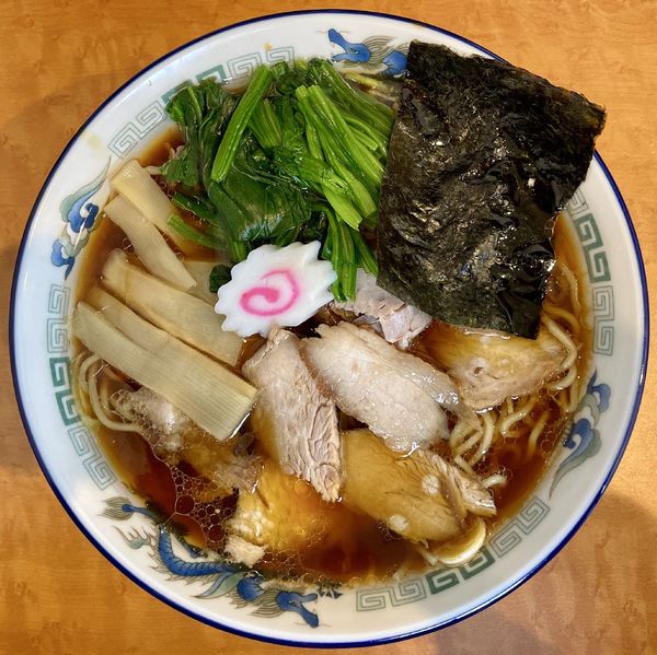 「ハートランド＋おつまみ焼豚＋いぶりがっこ→チャーシューメン」@麺屋かむいの写真