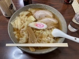 「手打ちワンタンメン ¥700」@あたごや食堂の写真