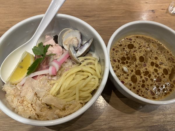 「蛤と鶏のトリュフつけSOBA 1280」@むぎとオリーブ さいたま新都心店の写真