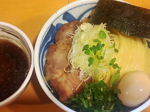 「味玉鰹と煮干しの醤油つけ麺（大盛）」@麺処 富士松の写真