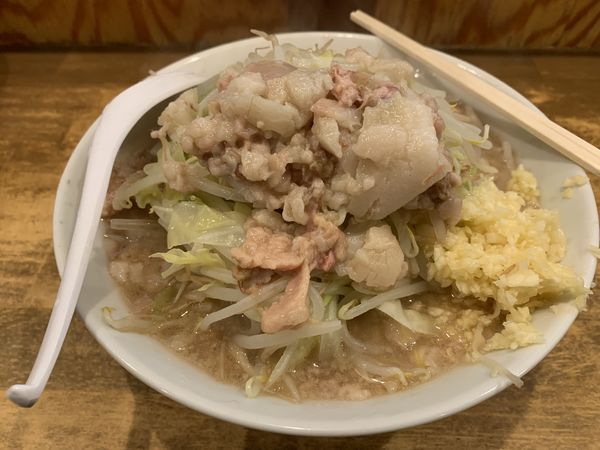 「小ラーメン+ニンニク+アブラ　750円」@ラーメン二郎 前橋千代田町店の写真