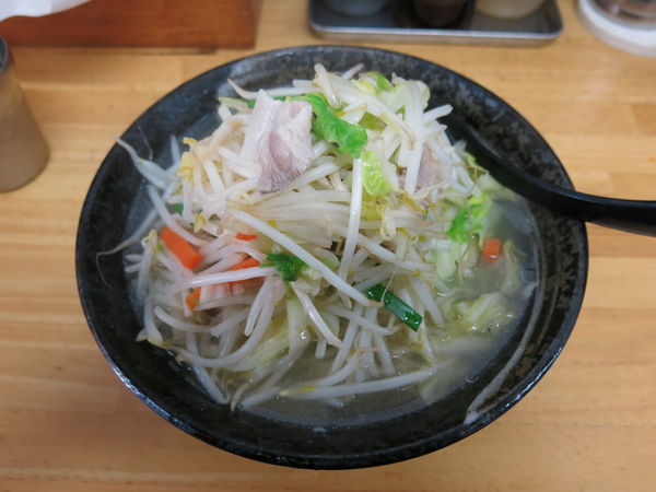 「タンメン(野菜増し)：800円」@タンメンしゃきしゃき 新橋店の写真