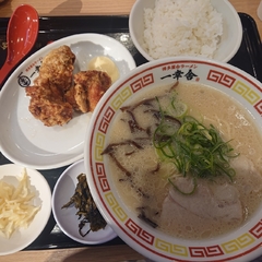 博多屋台ラーメン 一幸舎 イーアス沖縄豊崎店の画像