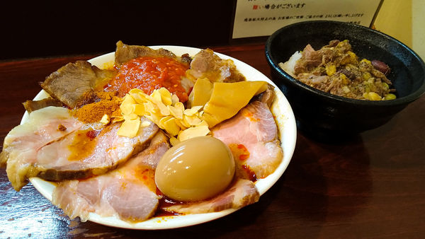 「肉の日限定/ニューニンニクイベリコ豚麺+ワイルドポークライス」@らーめん 五ノ神精肉店 煮干し編の写真