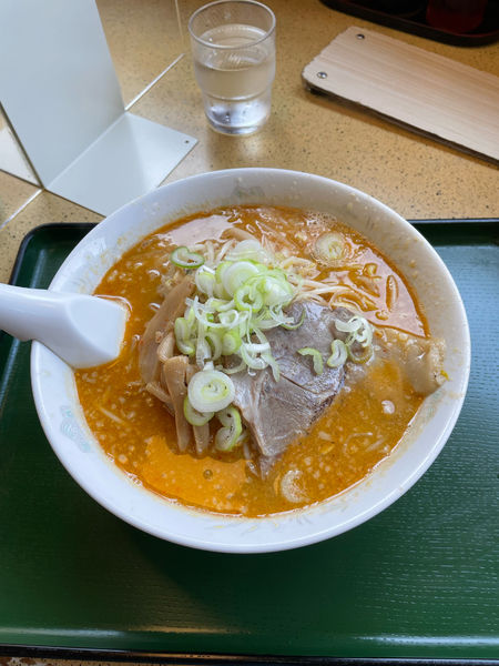 「みそらーめん＋大盛（820円）」@北海とんこつらーめん 純輝 潮来本店の写真